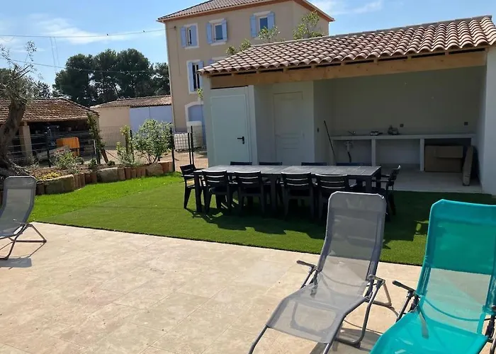 Familial Au Coeur Des Vignes Casa de Férias Béziers